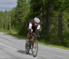 开云体育APP下载-三笘薰，当爱尔兰的绿遇上切尔西的蓝，一位大场面先生悄然诞生