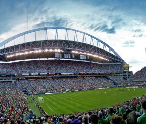 开云体育平台APP-霍勒迪单骑破阵，当防守艺术撕碎猛龙铁幕